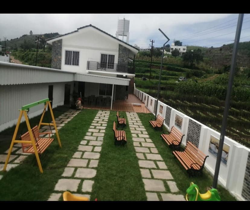 Rr Holiday Inn Kodaikanal Zewnętrze zdjęcie